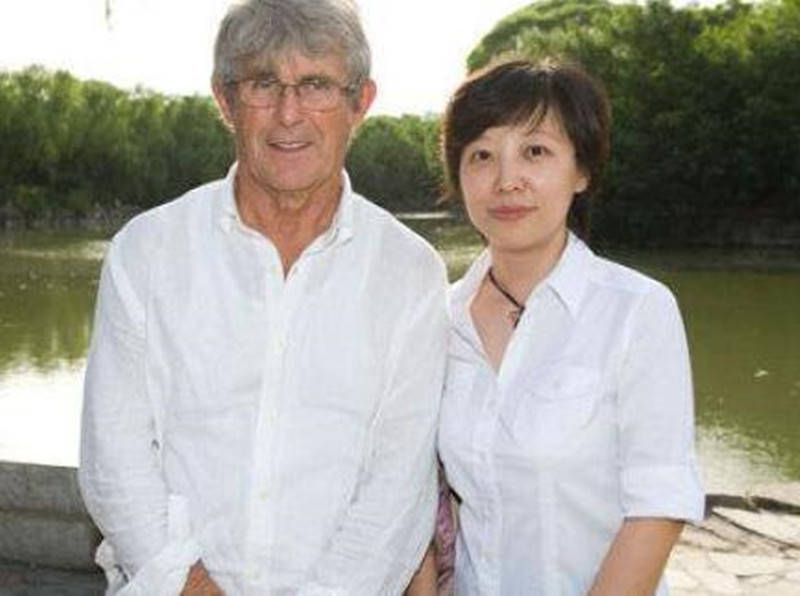 被绑着被残暴撕裂挺进动漫