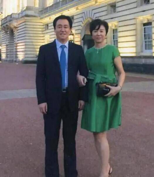 办公室日本肉丝ol在线观看